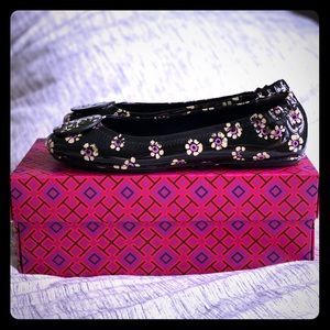 Tory Burch Minnie Travel Ballet Patent Printed